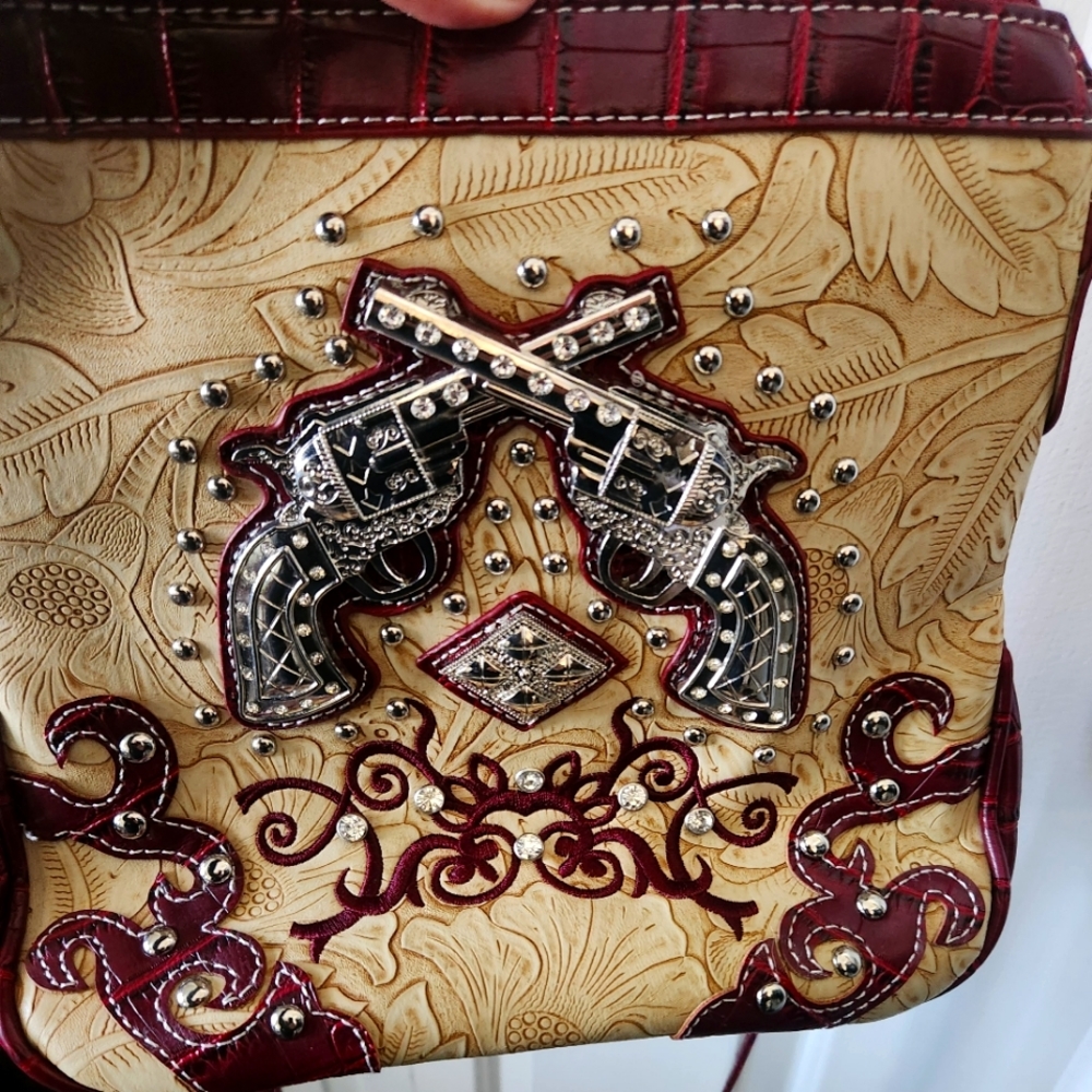 Red purse never used